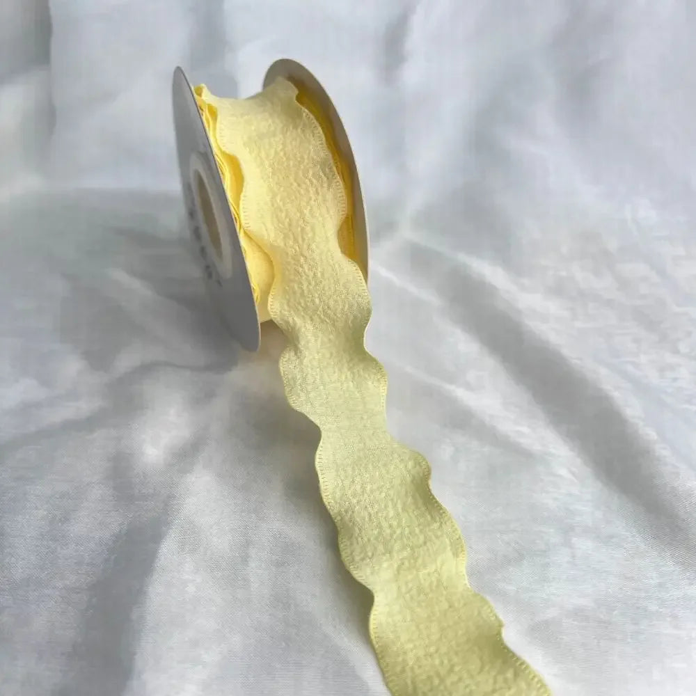 10 Yards Fishtail Yarn Ribbons Wave Edge Pleated Chiffon Ribbon Gifts Packaging Material Wedding Birthday Party Flower DIY Decor