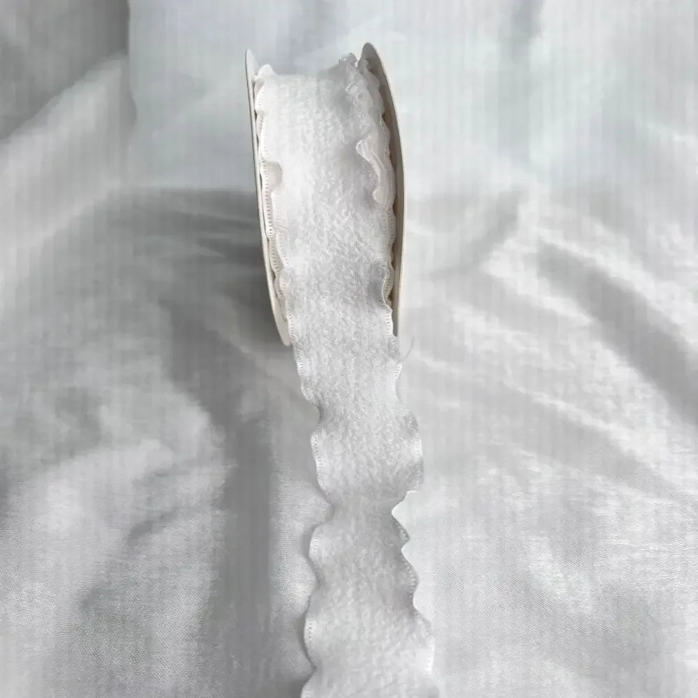 10 Yards Fishtail Yarn Ribbons Wave Edge Pleated Chiffon Ribbon Gifts Packaging Material Wedding Birthday Party Flower DIY Decor